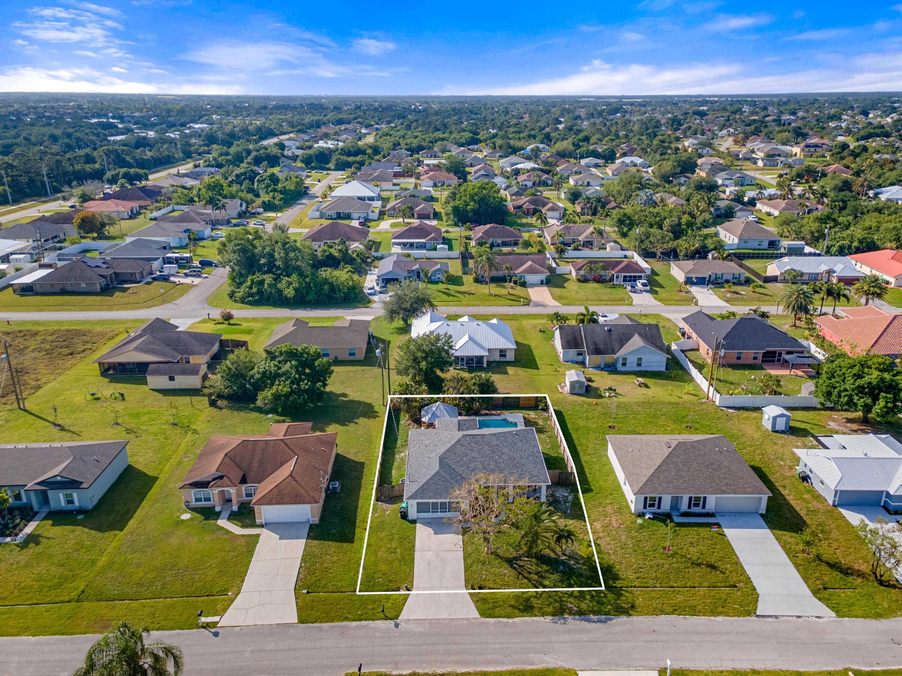 452 SW Baoy Avenue, Port St. Lucie