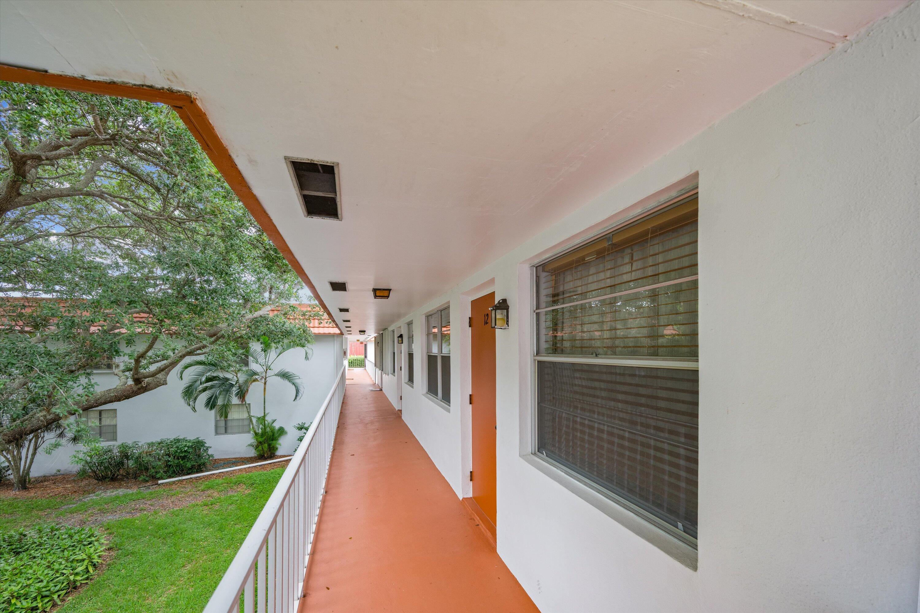 2600 SE Ocean Boulevard V12