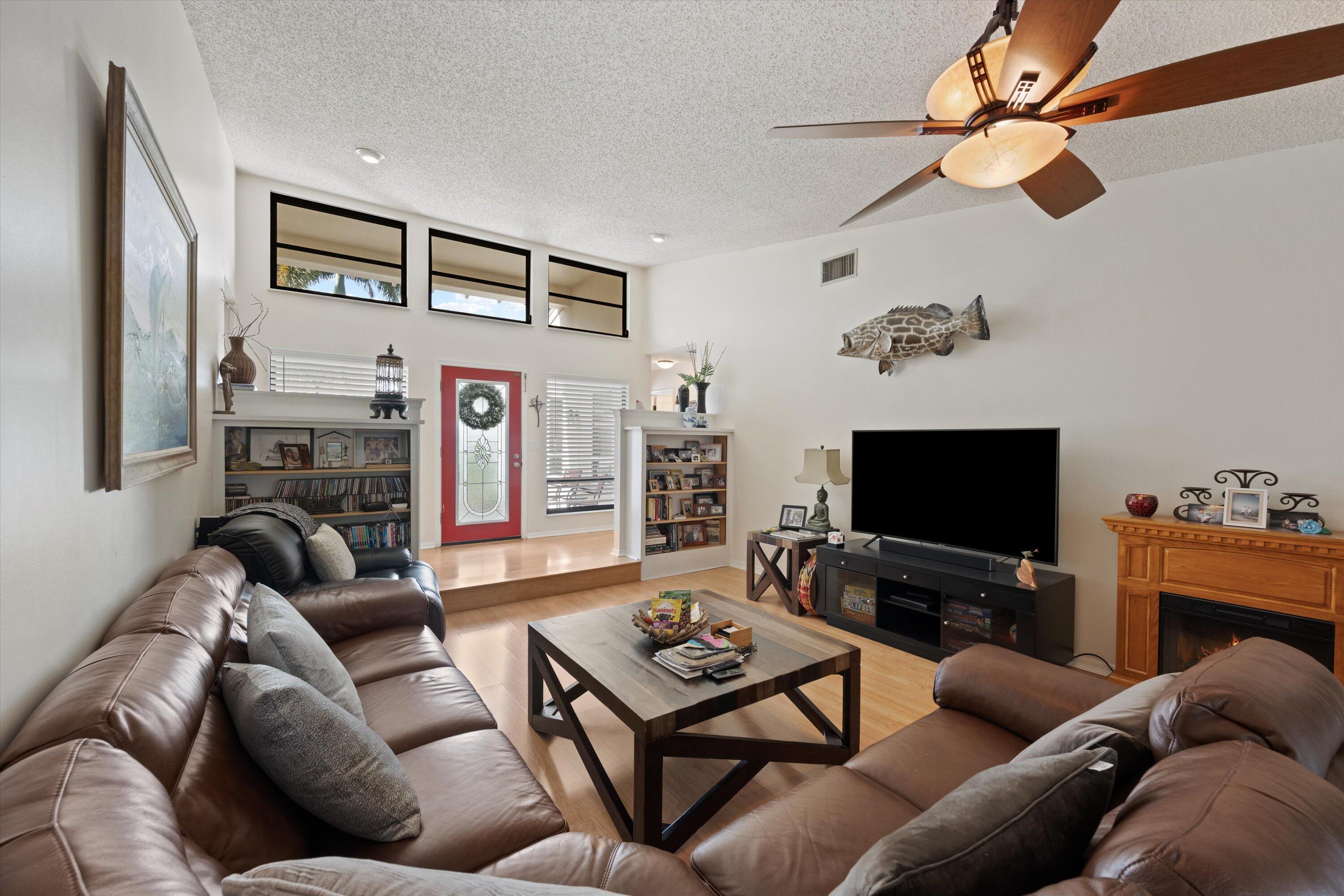 1923 NW 22nd Street