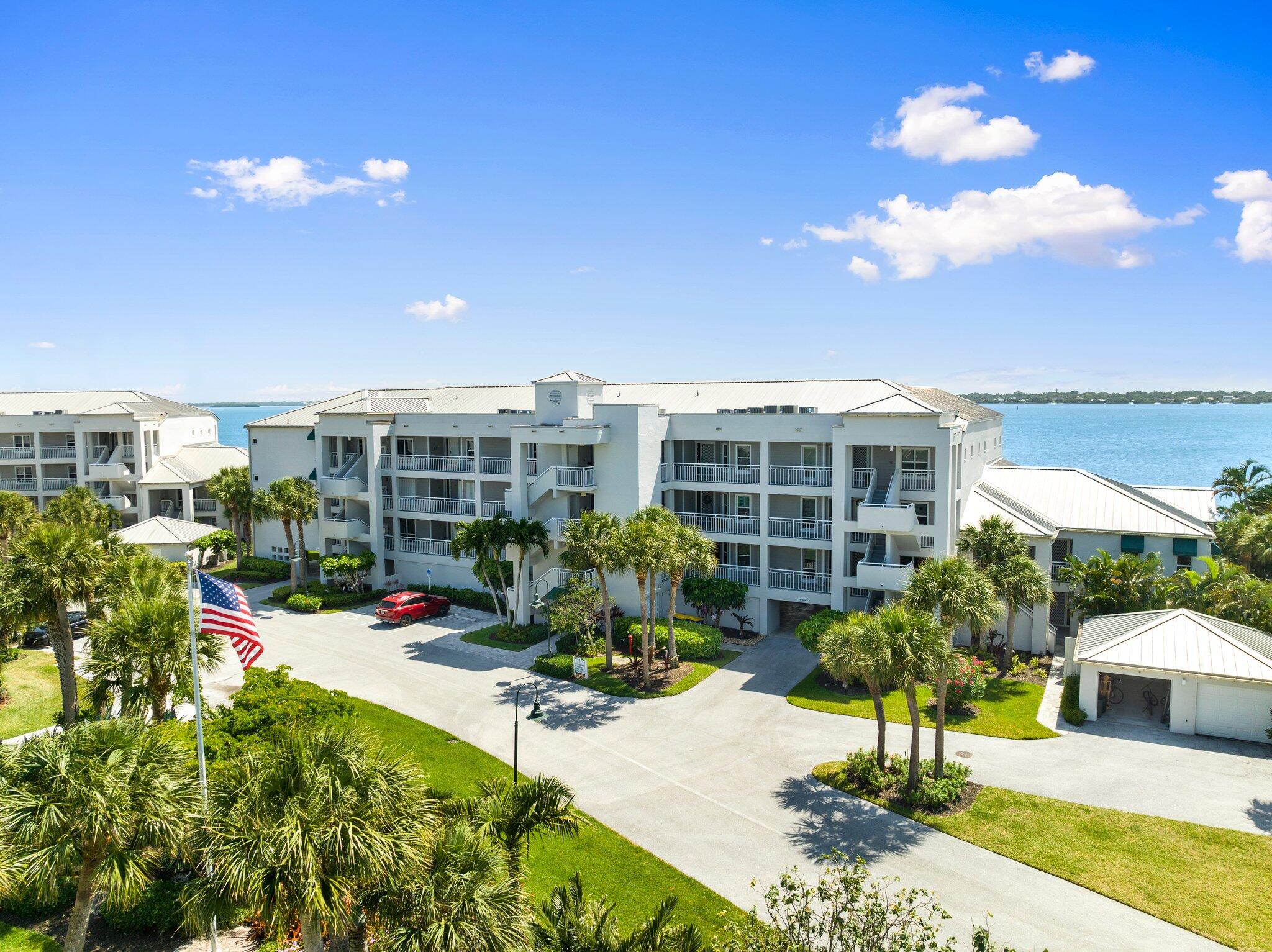 164 NE Edgewater Drive 2105
