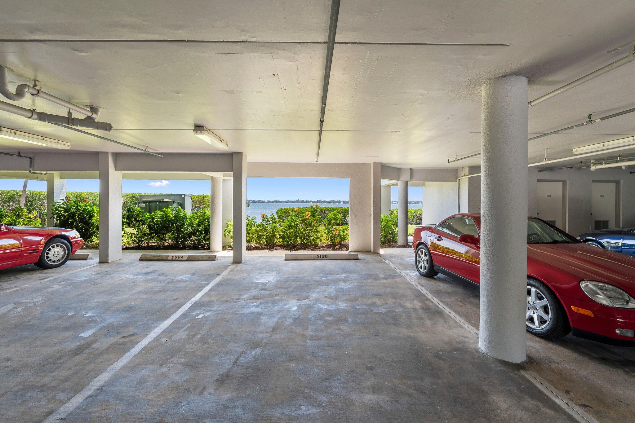 164 NE Edgewater Drive 2105