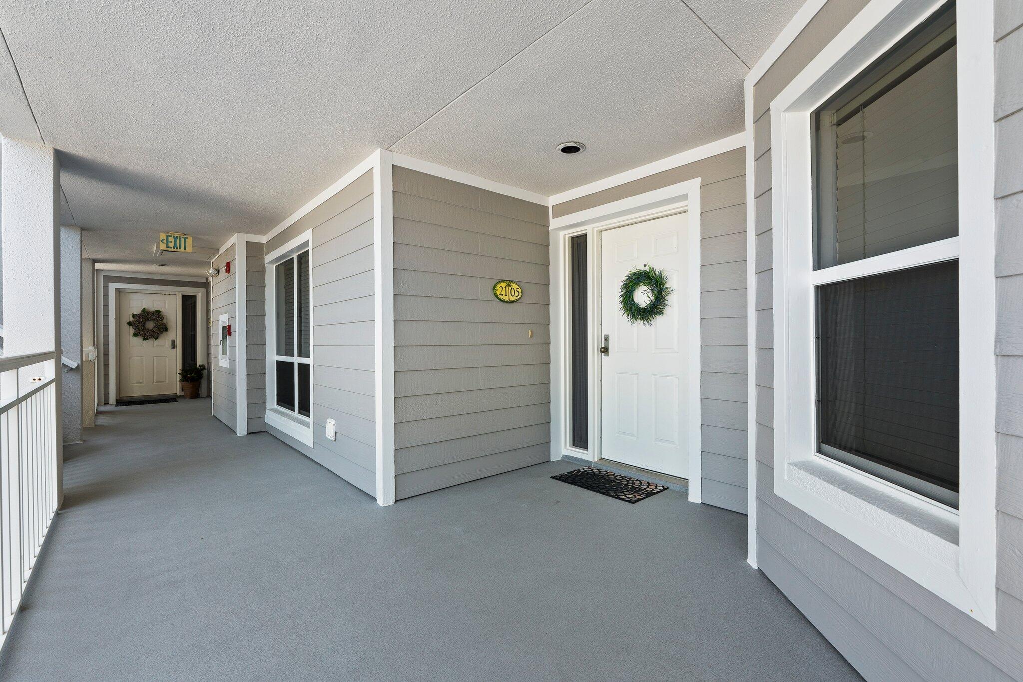 164 NE Edgewater Drive 2105