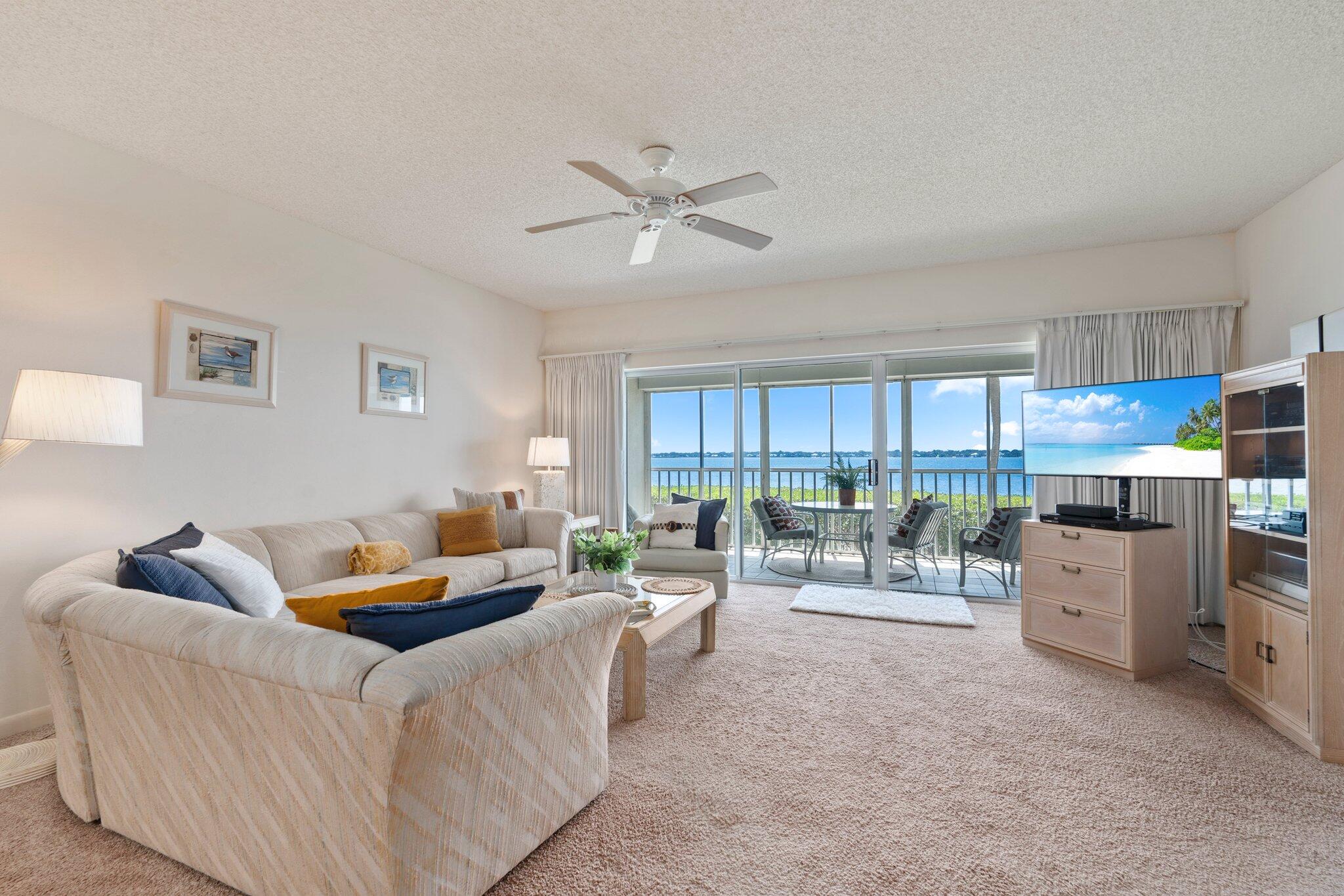 164 NE Edgewater Drive 2105