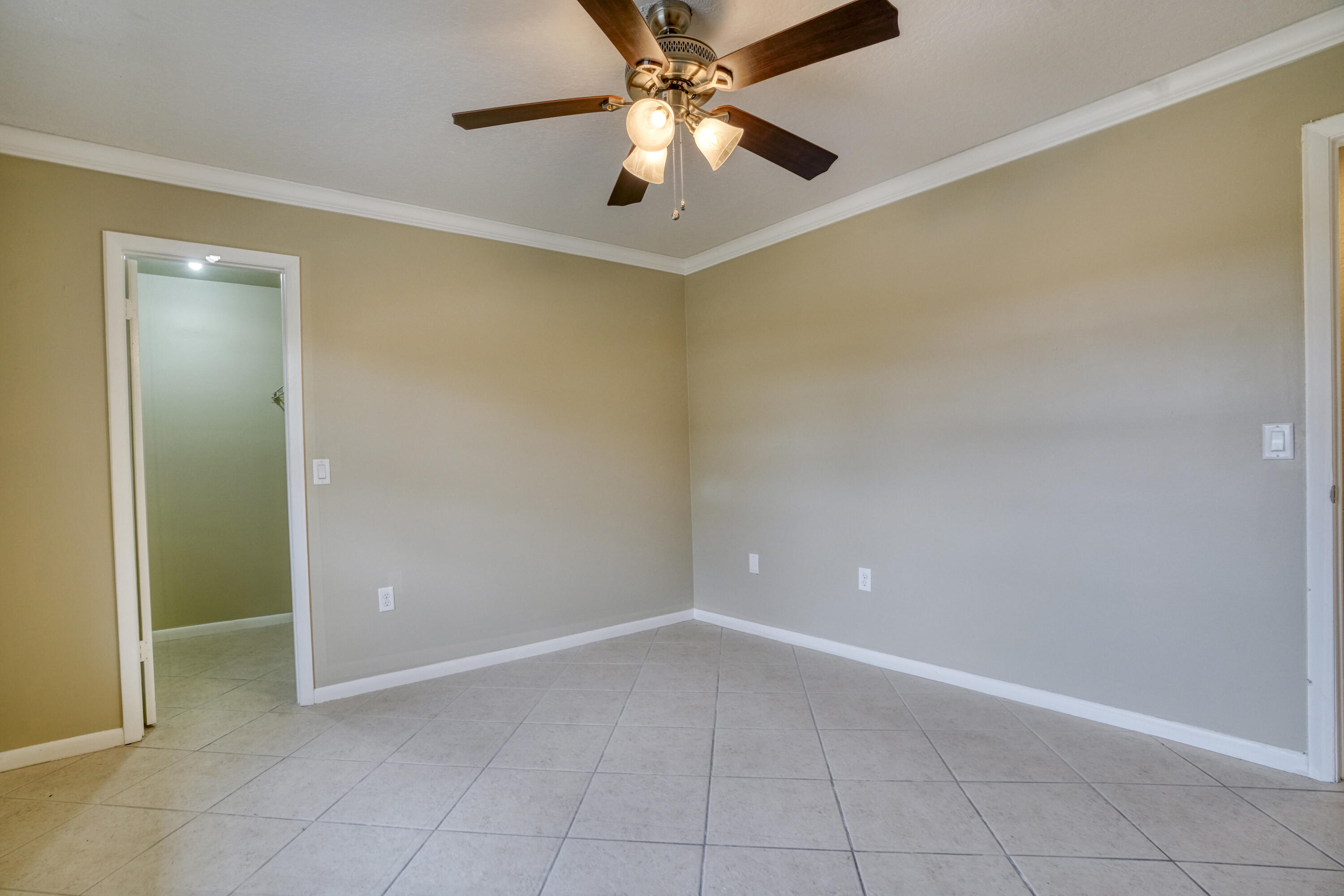 2363 NW Brennan Court