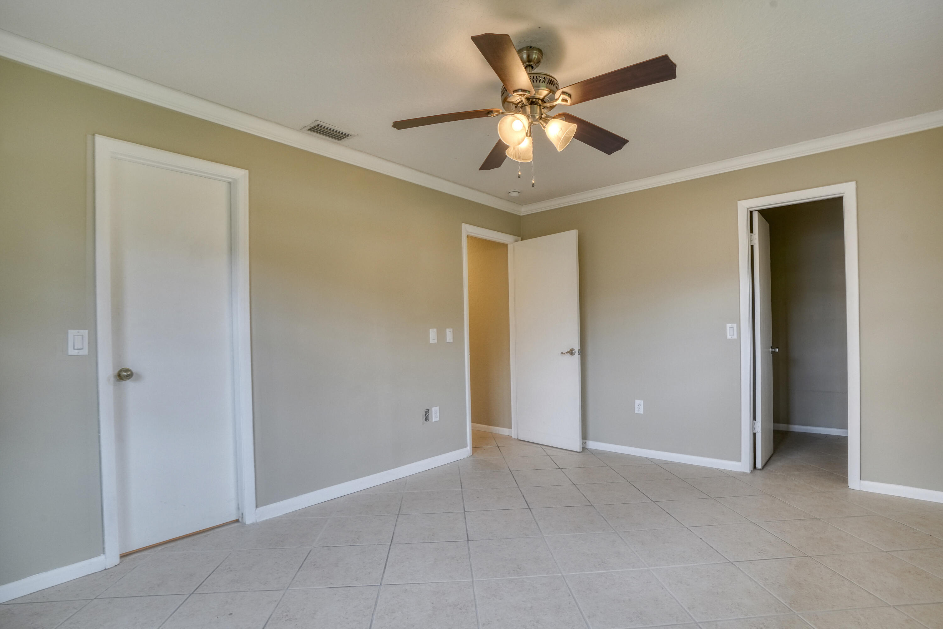 2363 NW Brennan Court