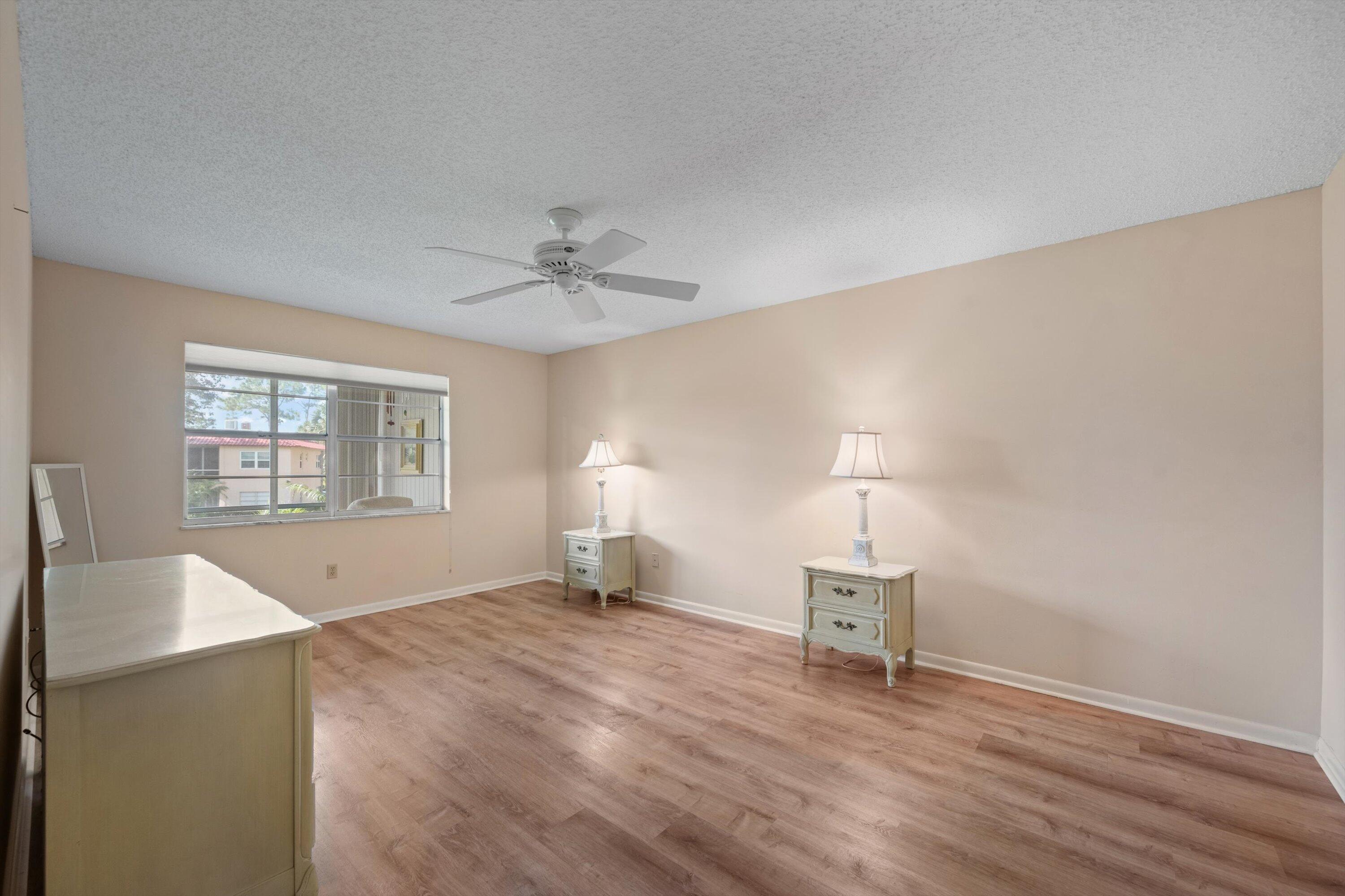 1953 SW Palm City Road 27-I