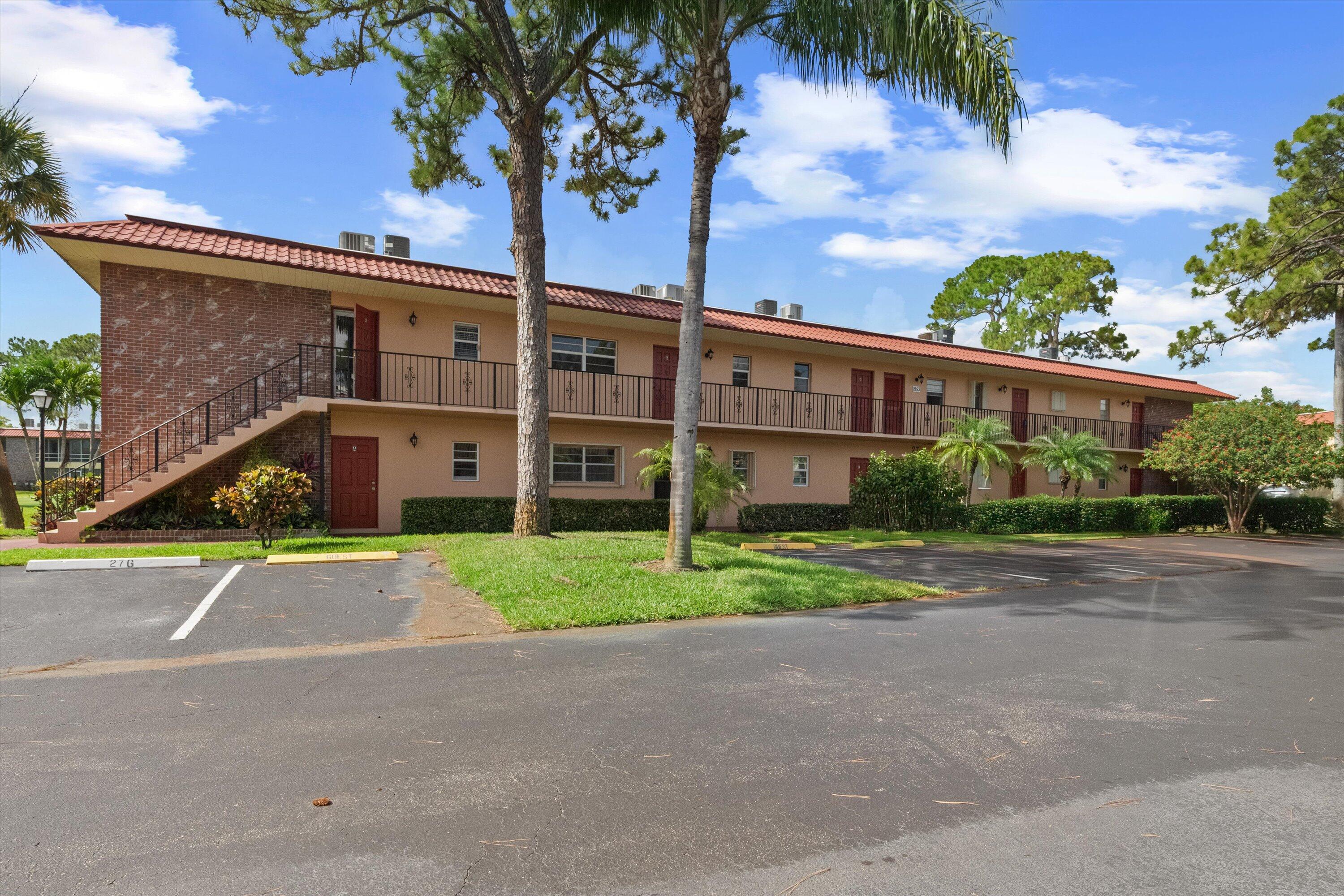 1953 SW Palm City Road 27-I