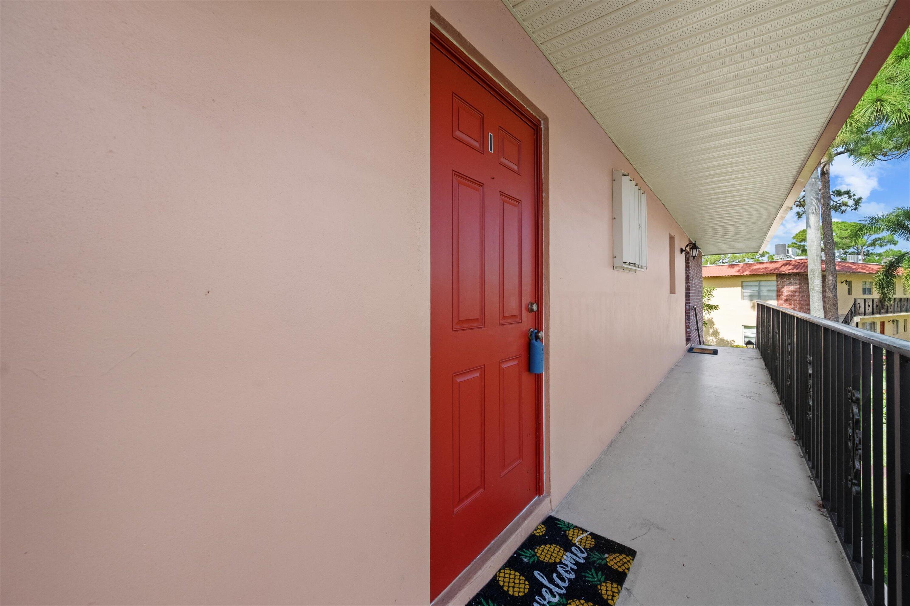 1953 SW Palm City Road 27-I