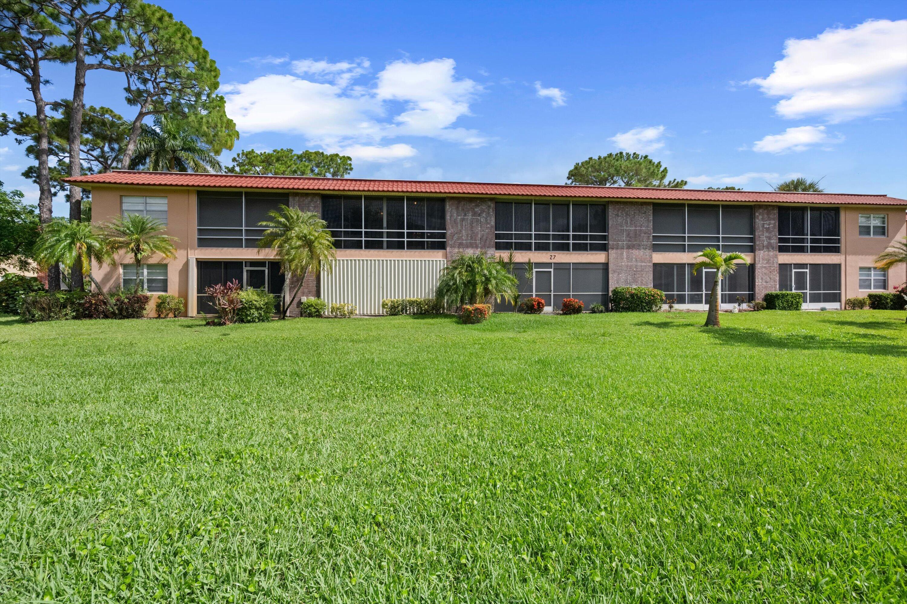 1953 SW Palm City Road 27-I