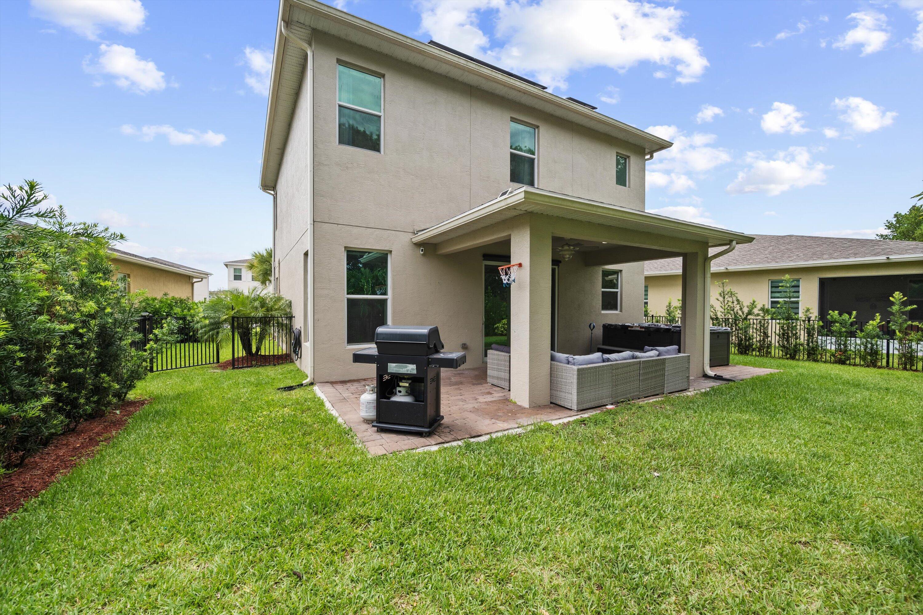 1813 NW Cataluna Circle, Port St. Lucie