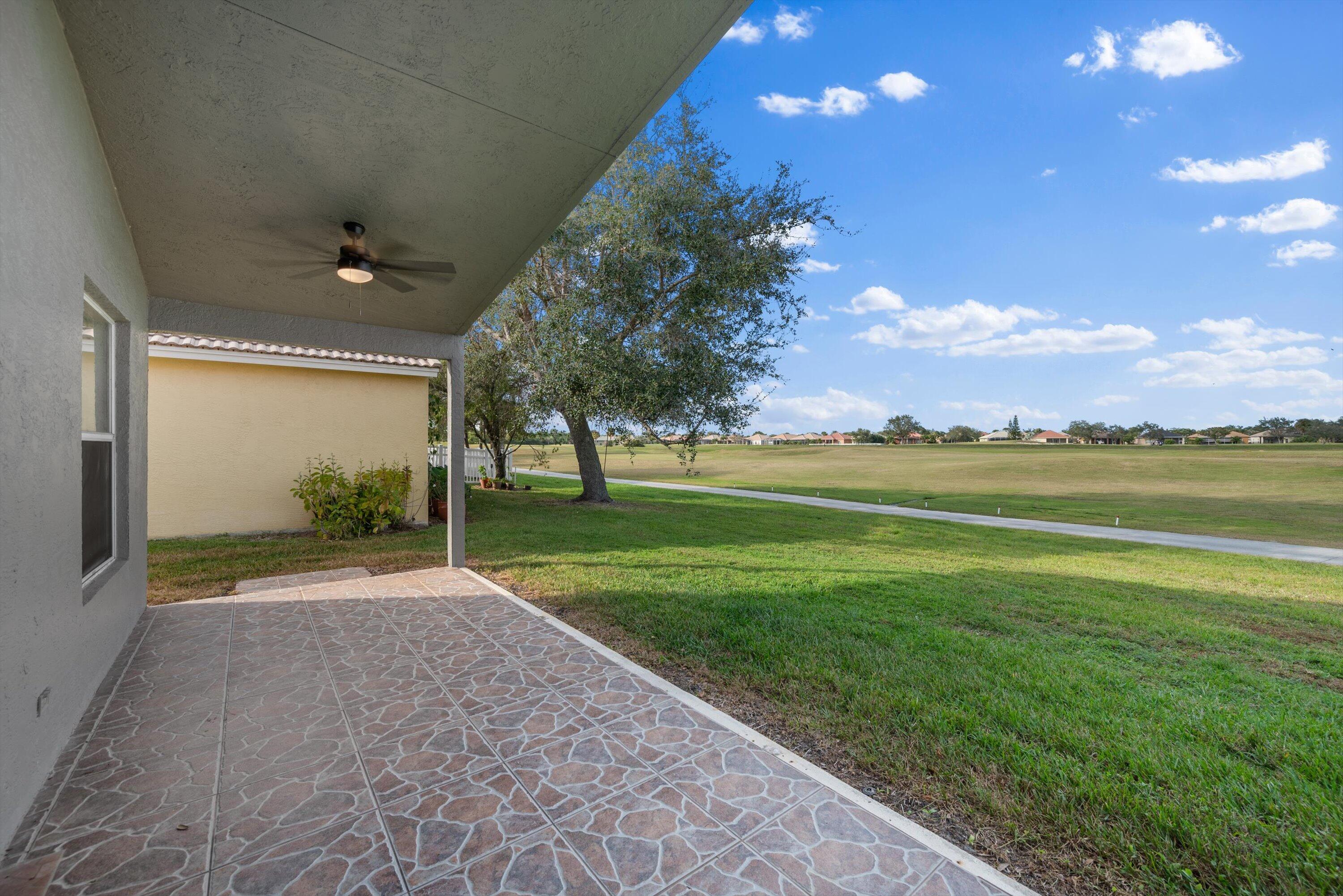 832 NW Greenwich Court, Port St. Lucie