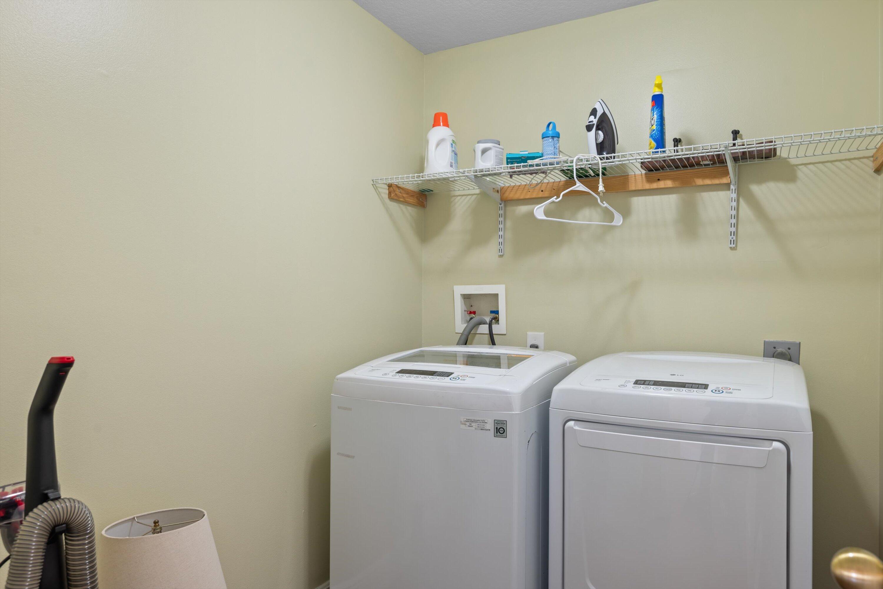 832 NW Greenwich Court, Port St. Lucie