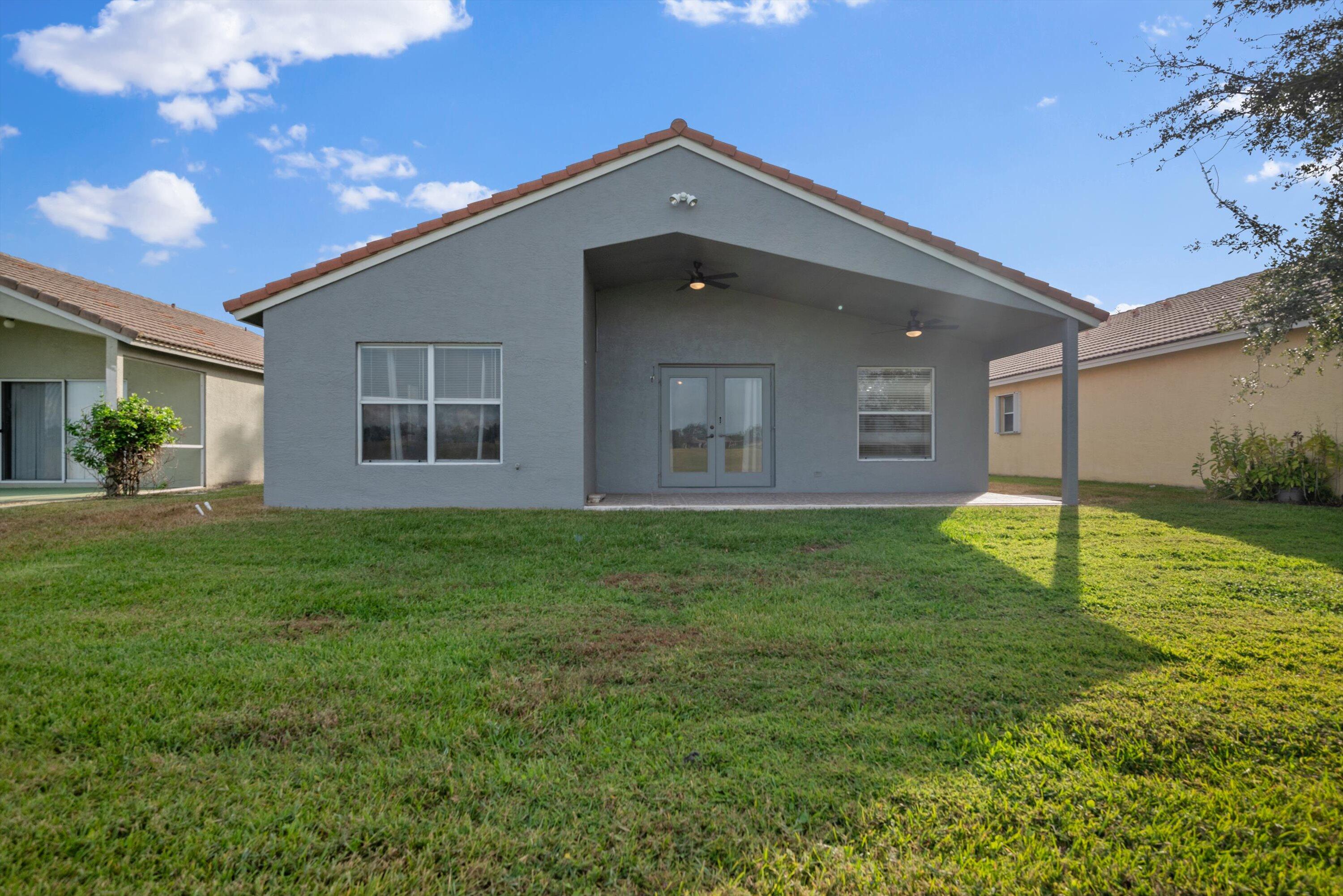 832 NW Greenwich Court, Port St. Lucie