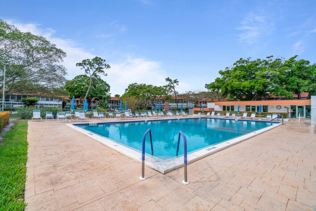 2600 SE Ocean Boulevard Ff14