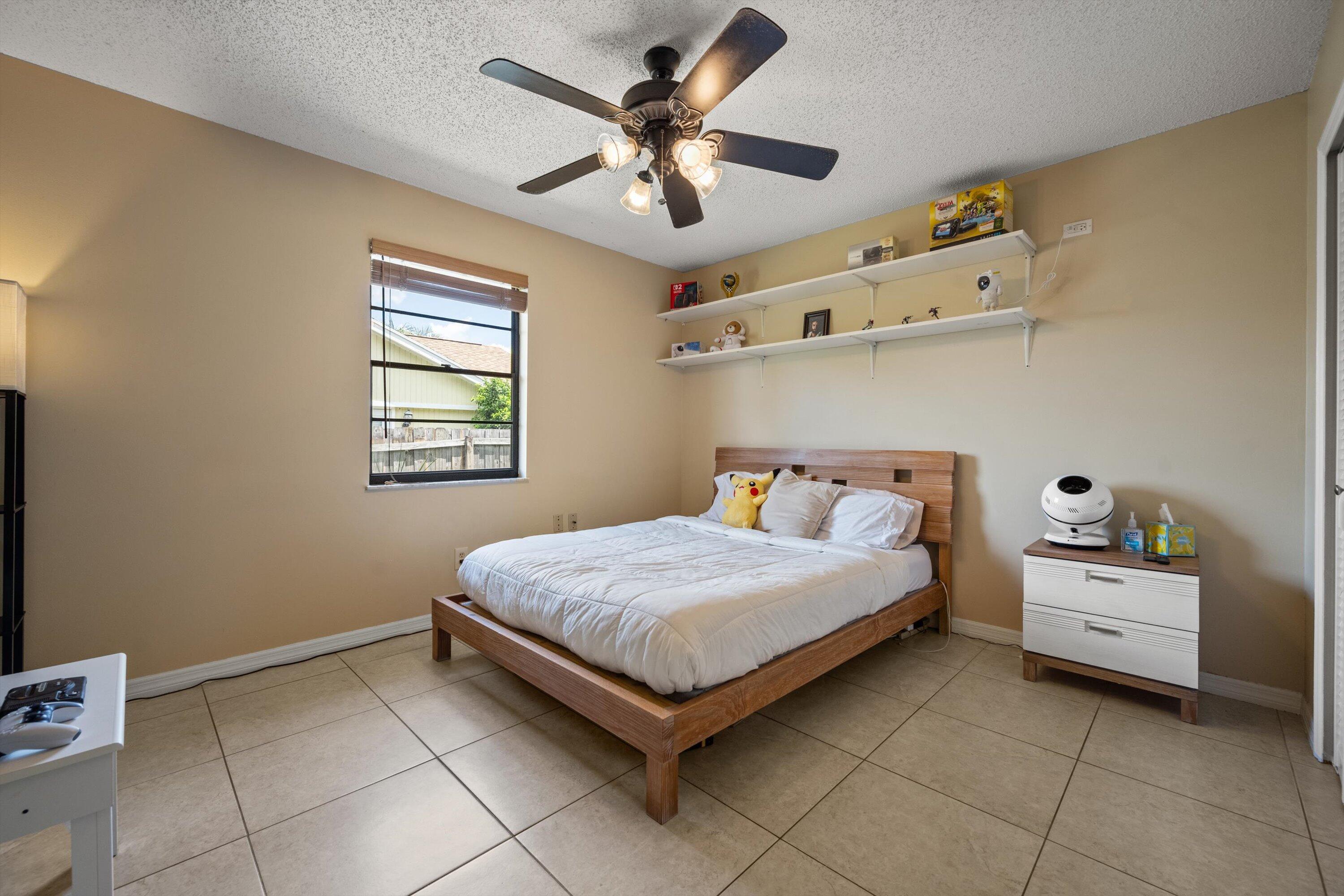 1574 SE Clearbrook Street, Port St. Lucie