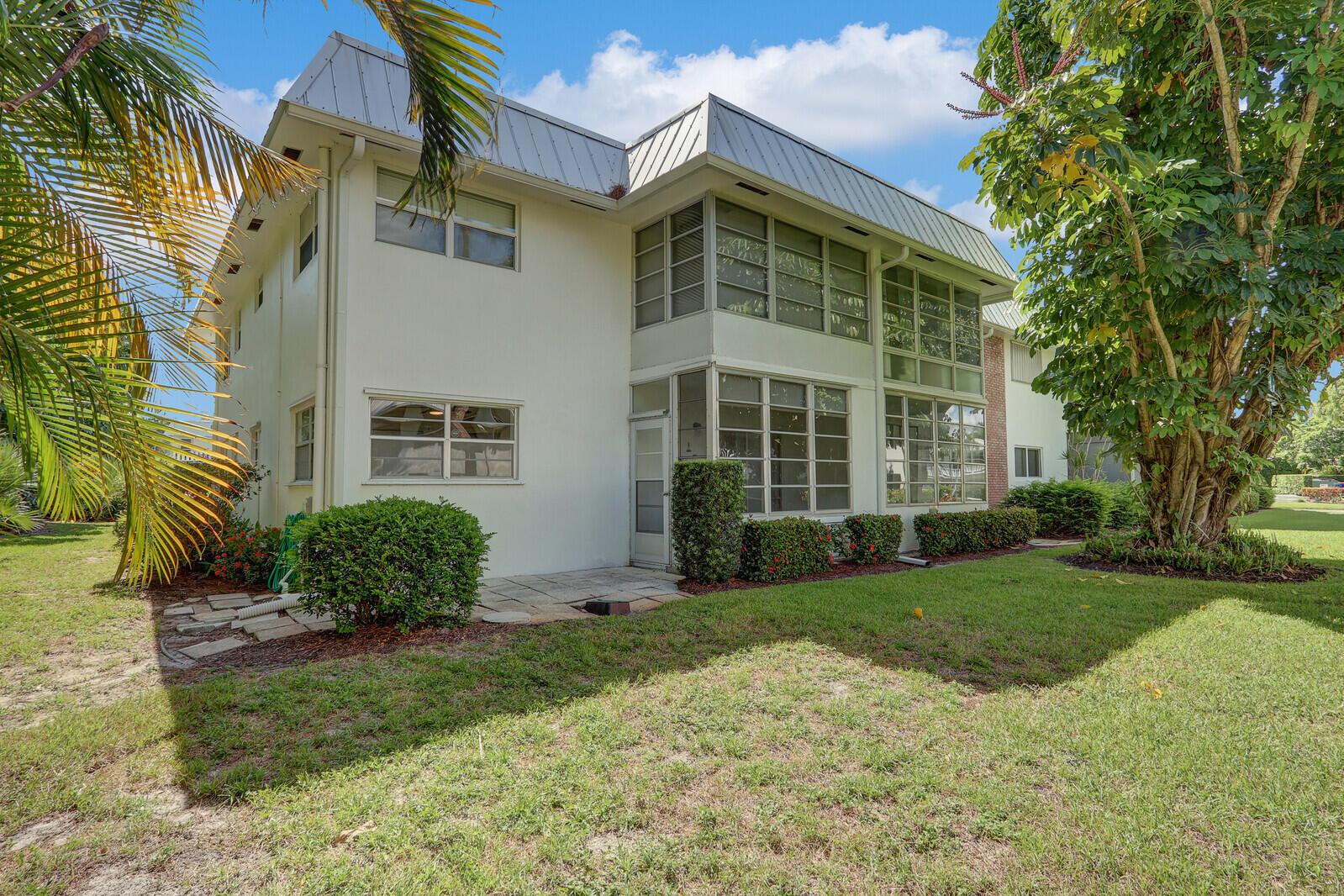 2929 SE Ocean Boulevard E1