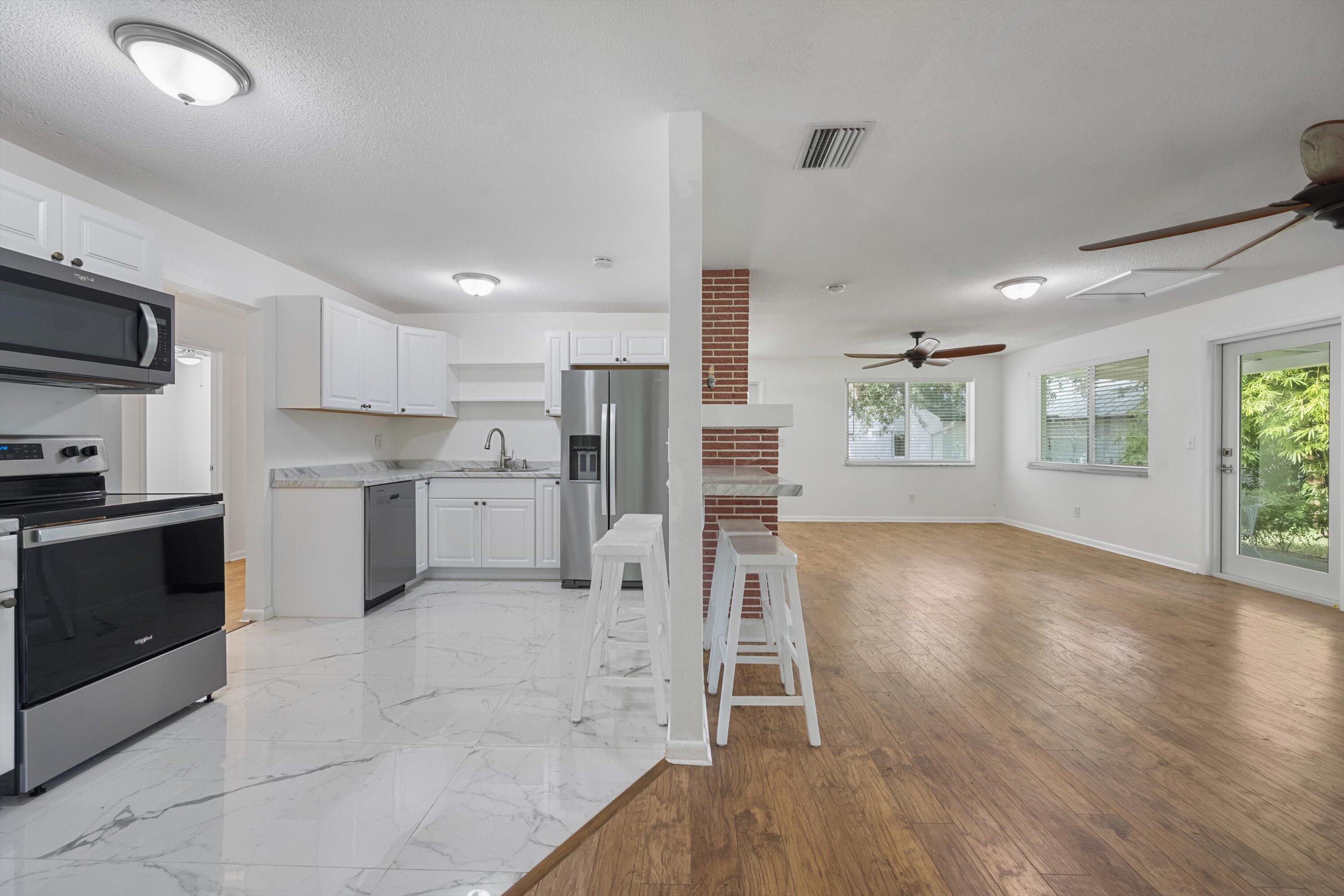 1408 SW Palm City Road
