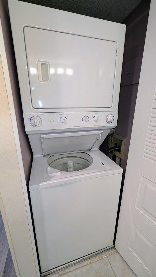 1563 SE Royal Green Circle 204, Port St. Lucie Unit: 204