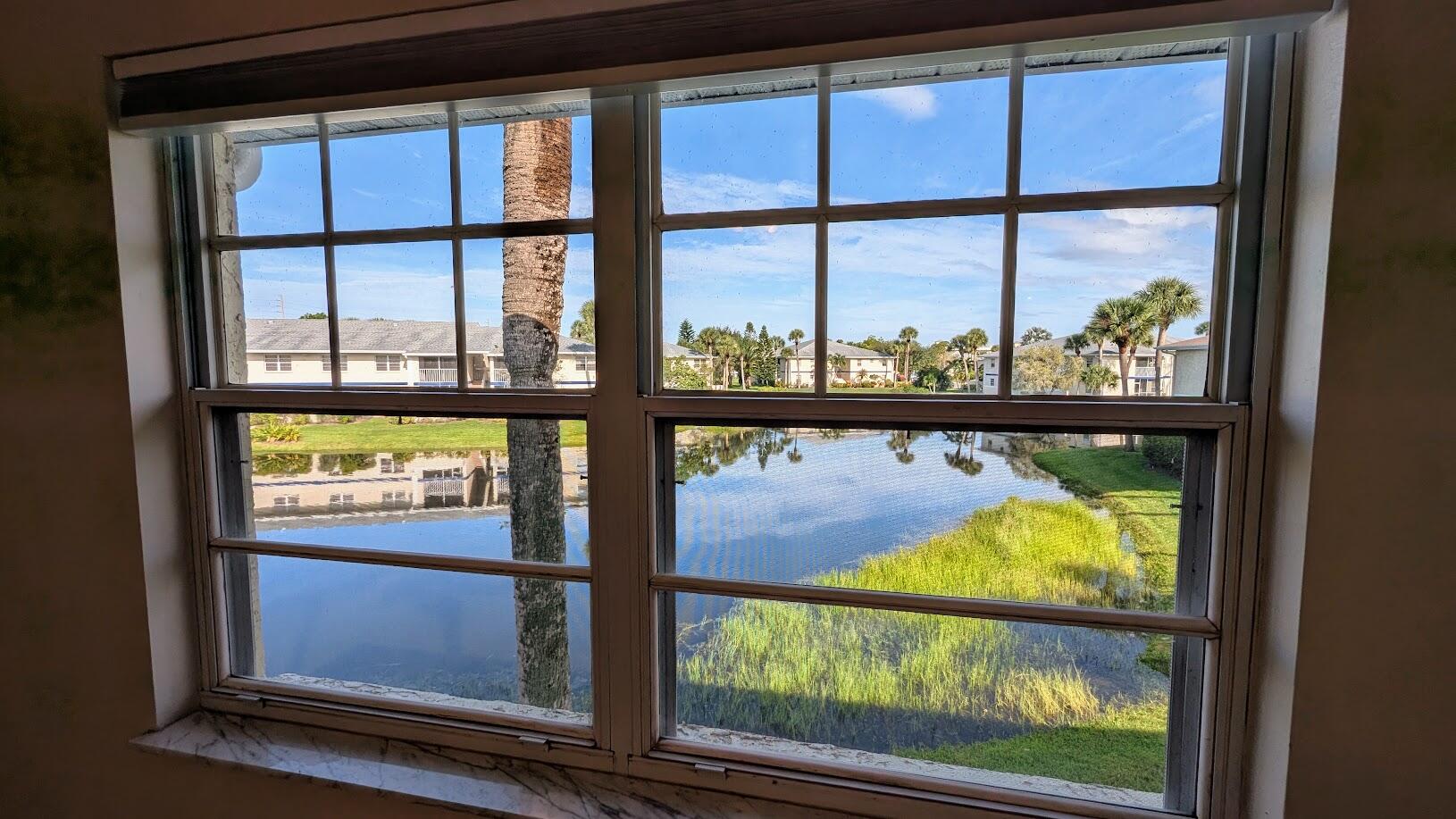 1563 SE Royal Green Circle 204, Port St. Lucie Unit: 204