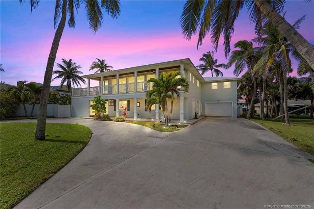 1911 Surfside Drive