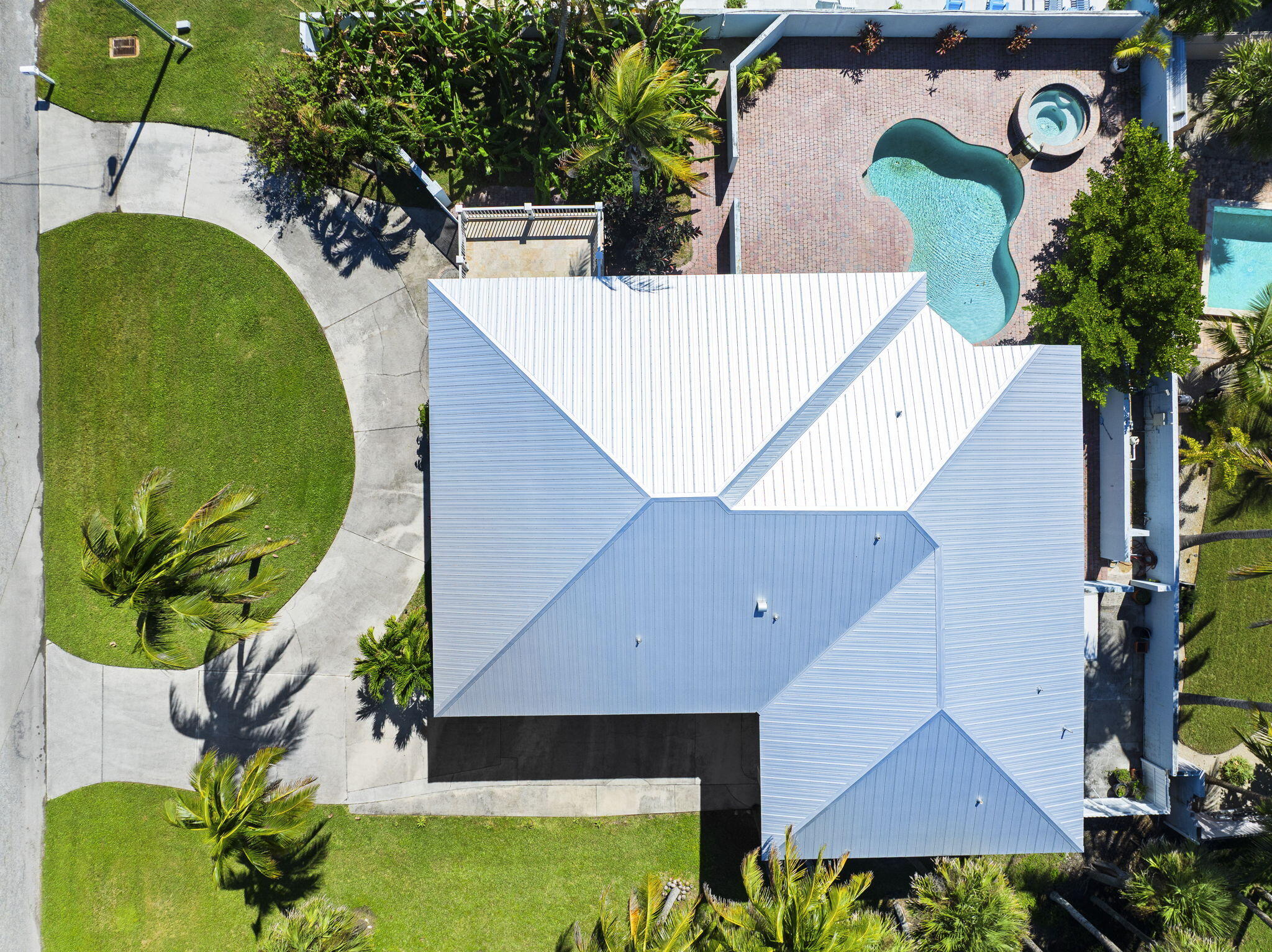 1911 Surfside Drive