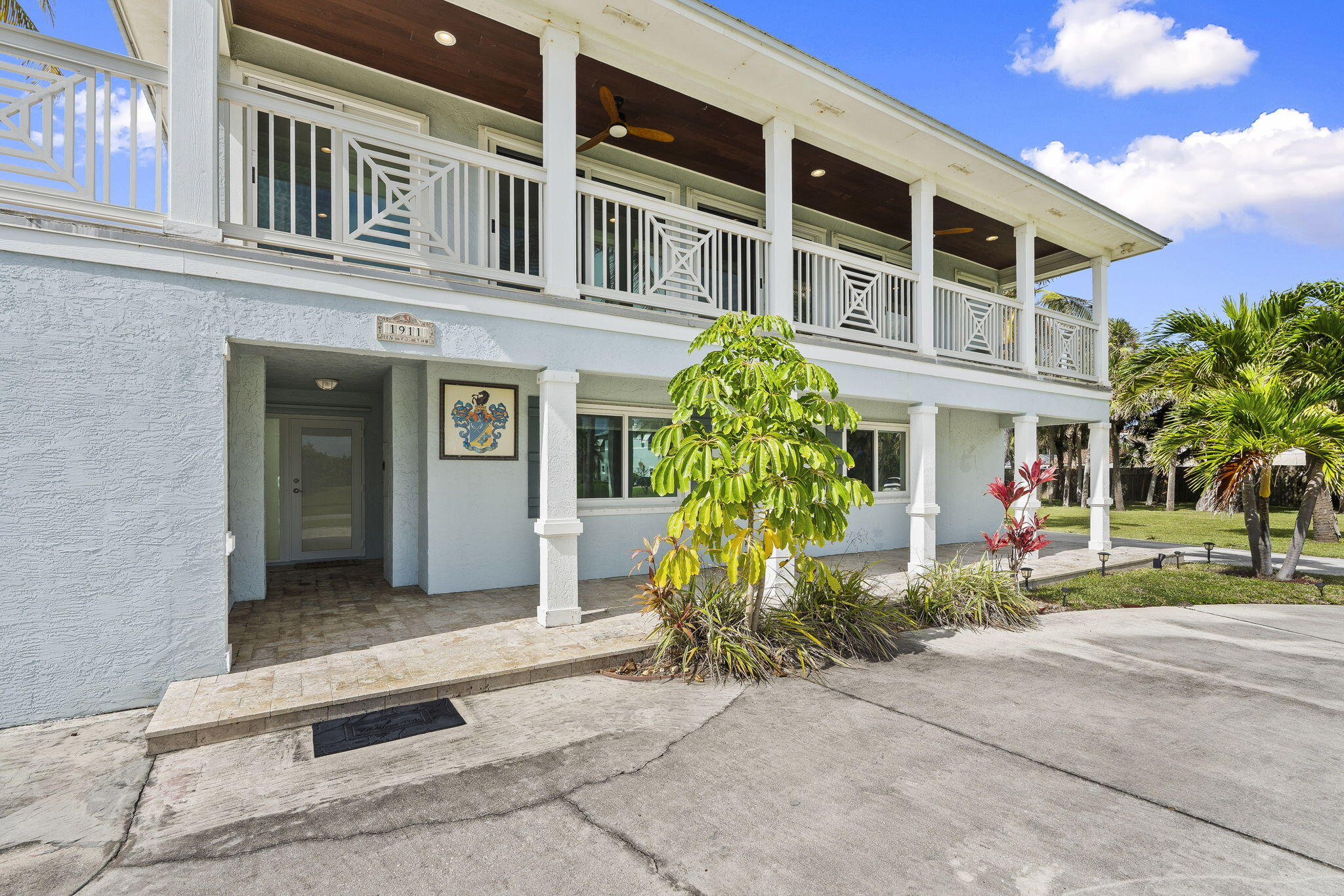 1911 Surfside Drive