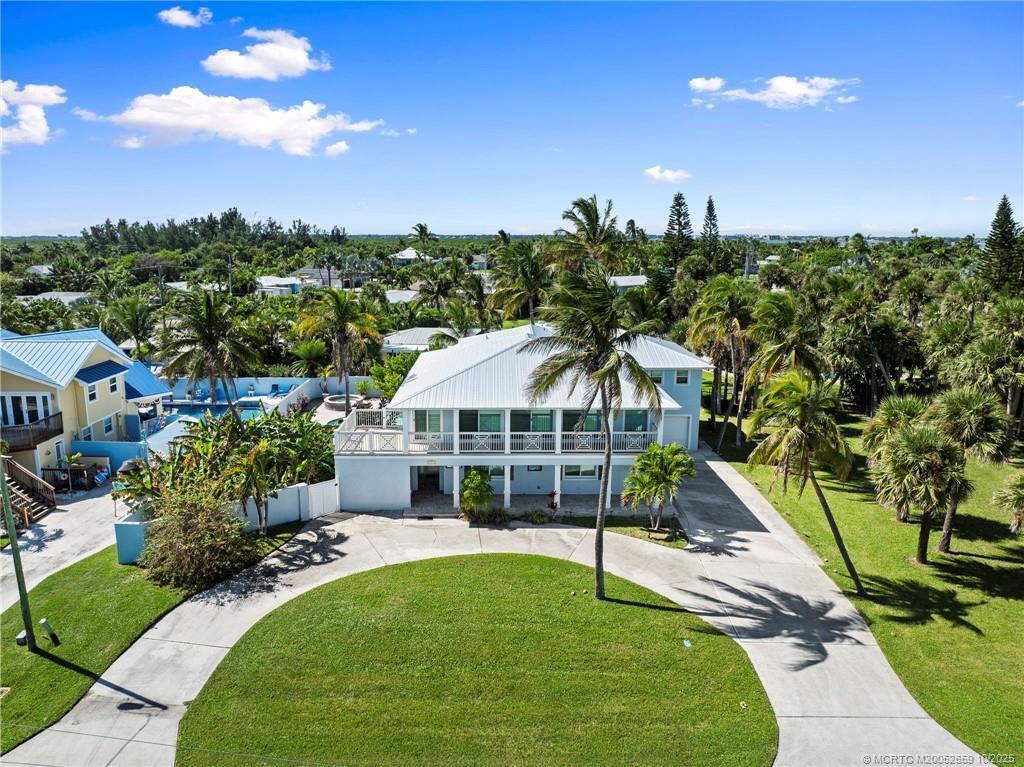 1911 Surfside Drive