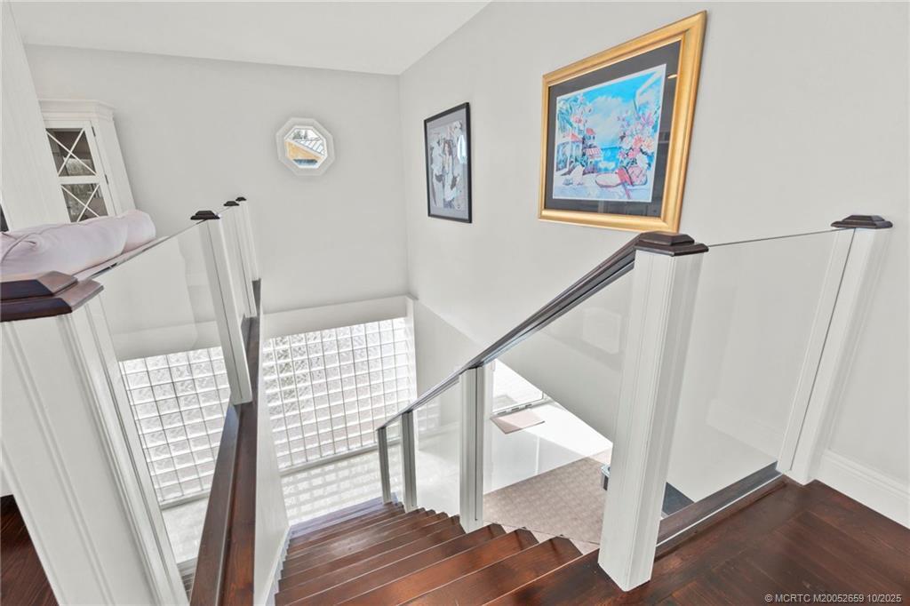 1911 Surfside Drive