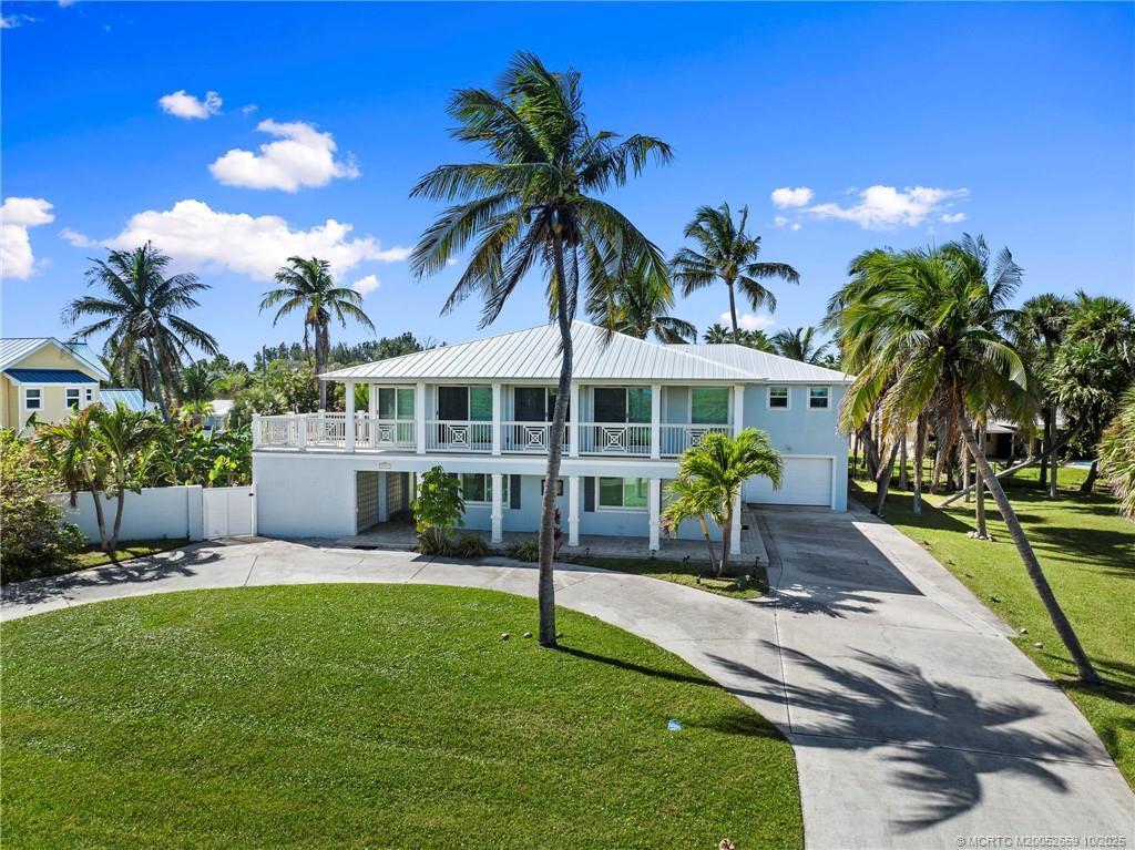1911 Surfside Drive