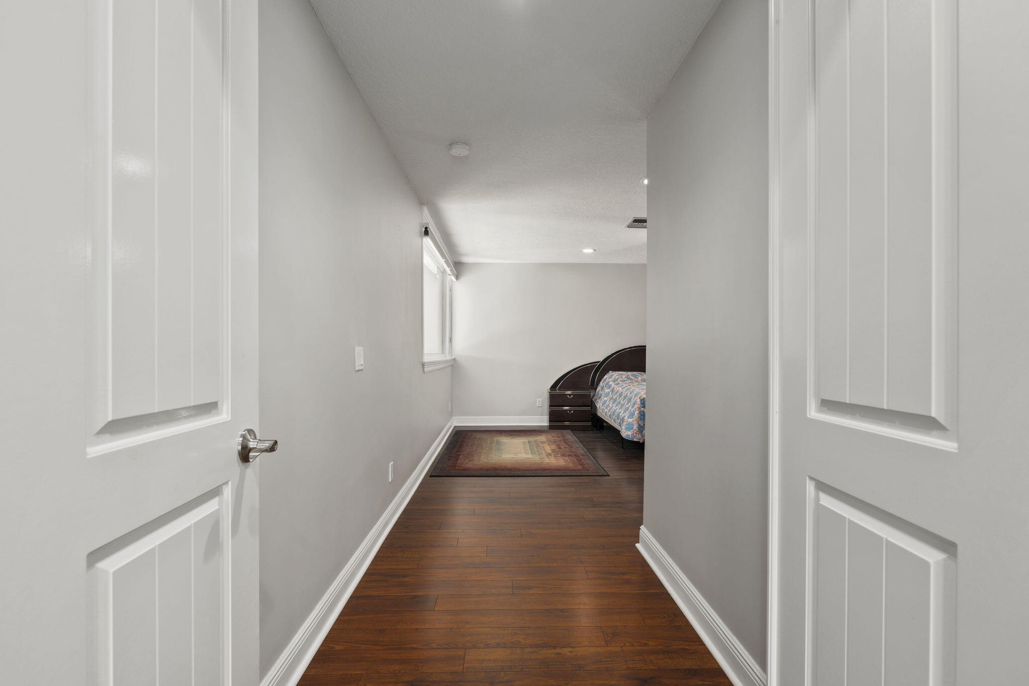 1911 Surfside Drive
