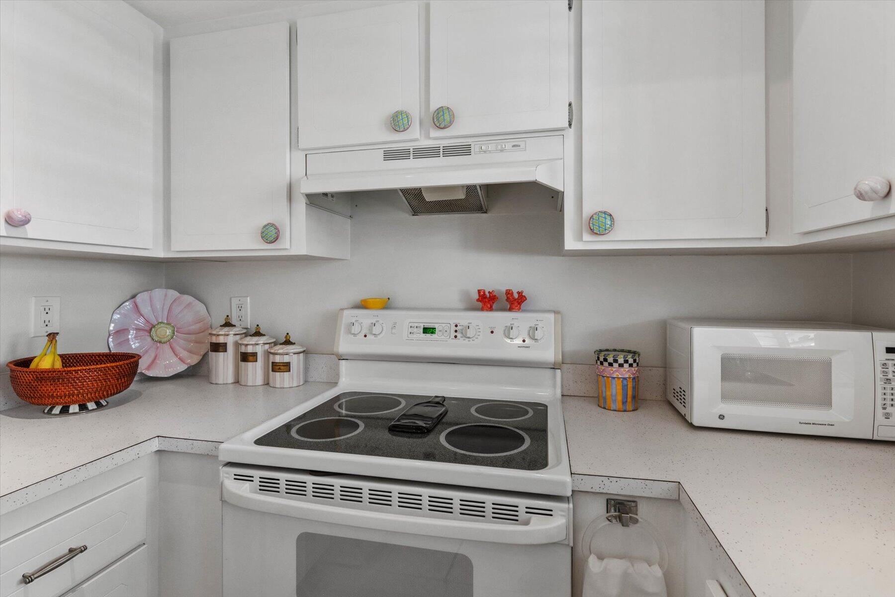 2929 SE Ocean Boulevard 115-7