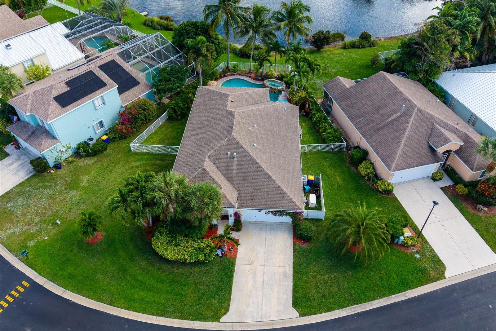 4668 SE Winter Haven Court