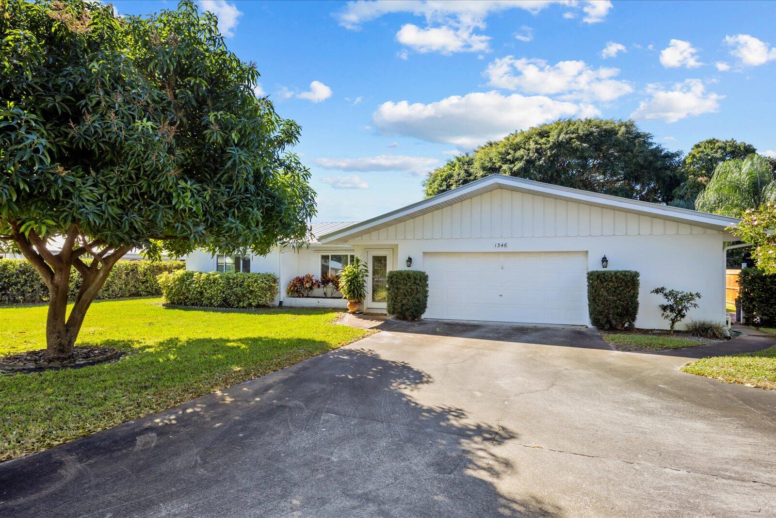 1346 NW Pine Lake Drive
