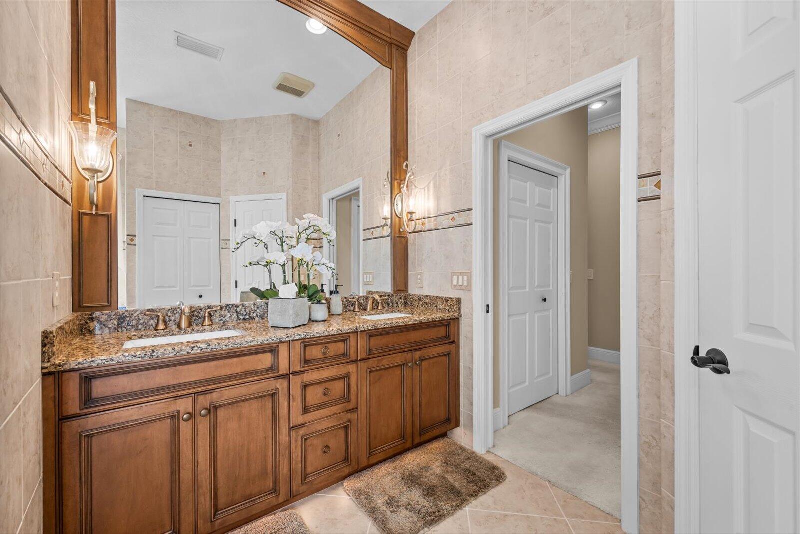 8007 Plantation Lakes Drive, Port St. Lucie