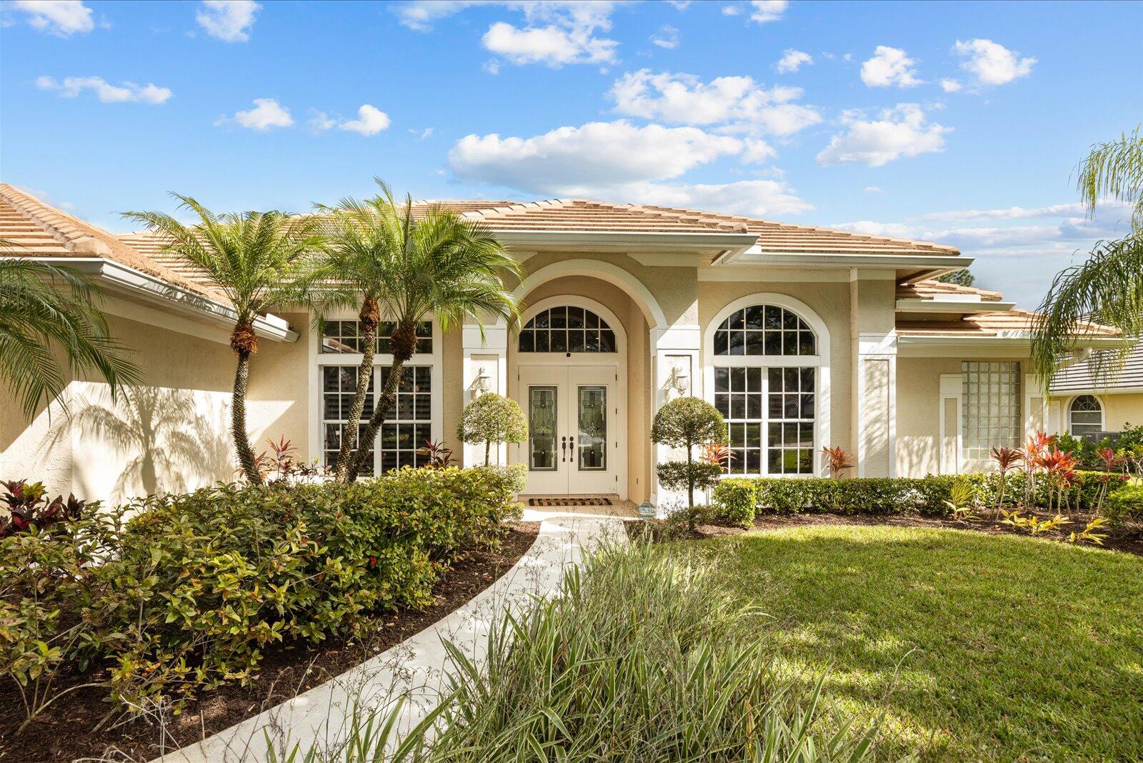 8007 Plantation Lakes Drive, Port St. Lucie