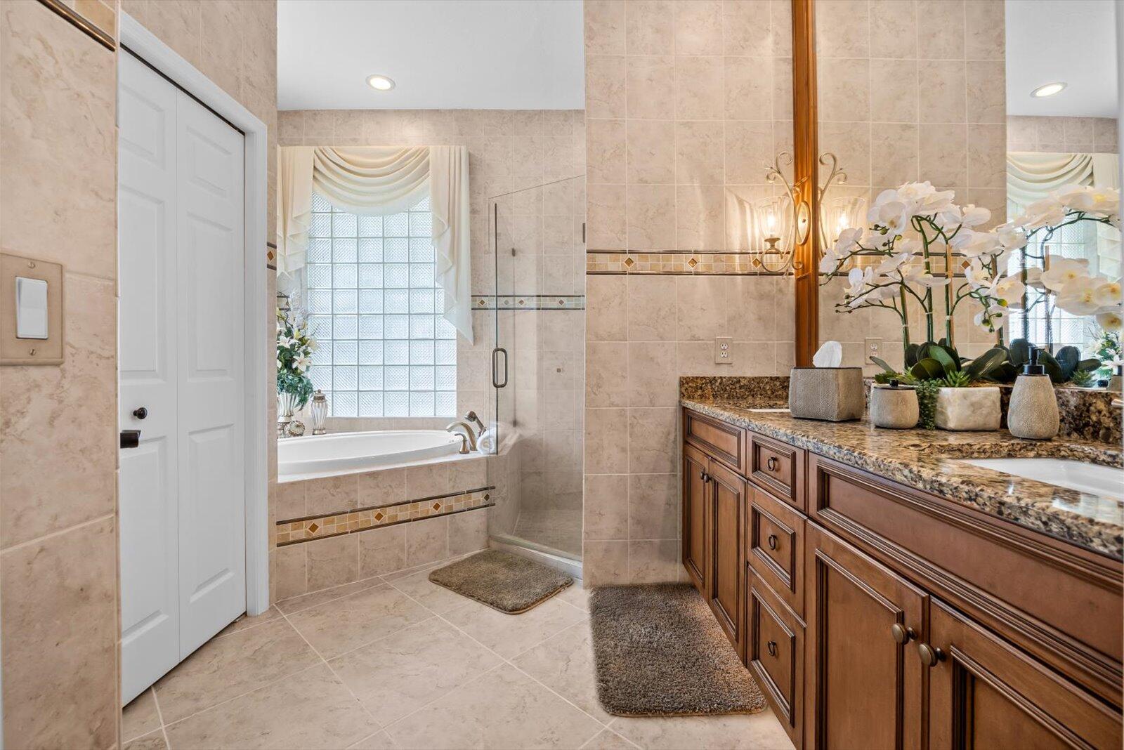 8007 Plantation Lakes Drive, Port St. Lucie