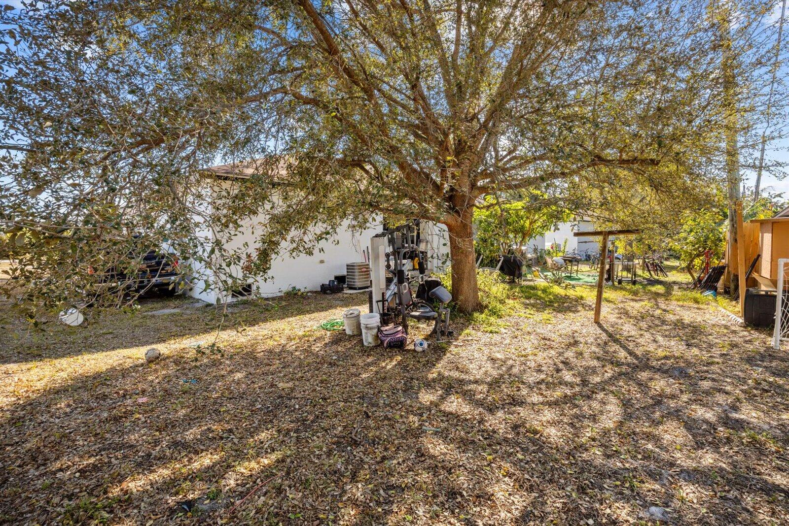 2593 SE Indian Street