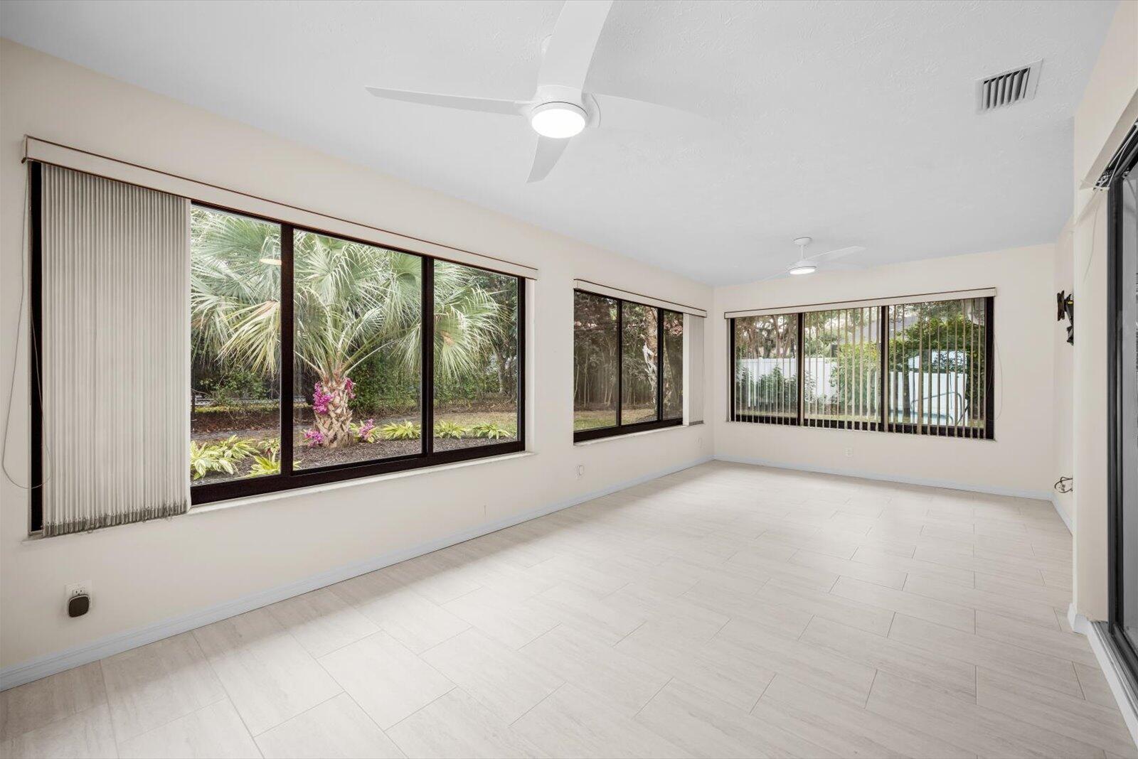 5 Copaire Drive