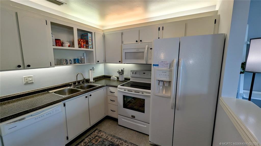 2600 SE Ocean Boulevard U4