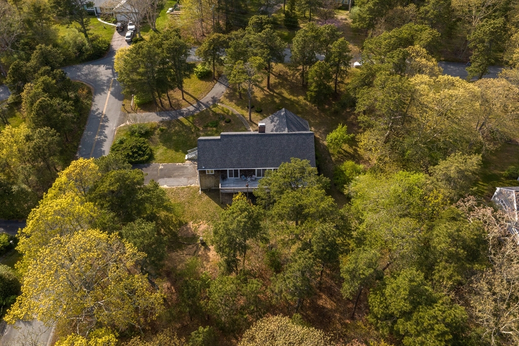 470 Riverview Dr