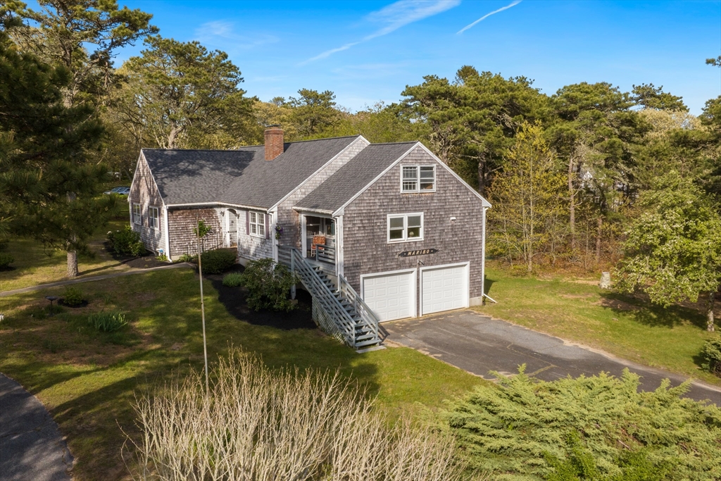 470 Riverview Dr