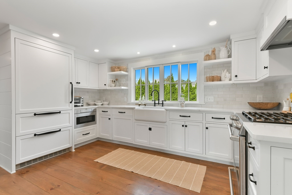 8 Port Pines Rd
