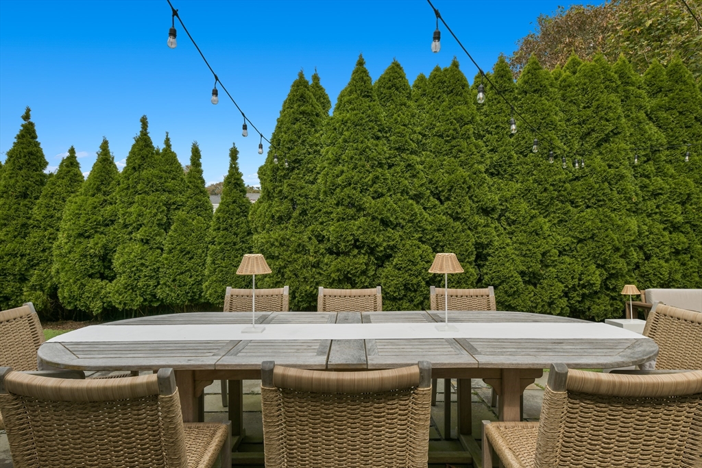 8 Port Pines Rd