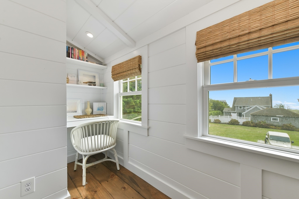 8 Port Pines Rd