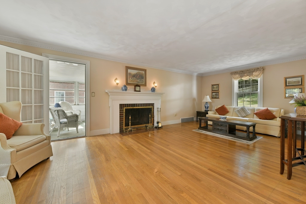 143 South St