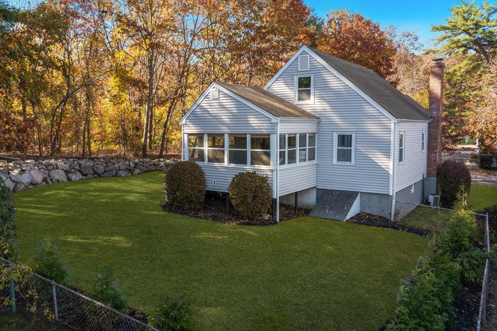 18 Alpena Ave