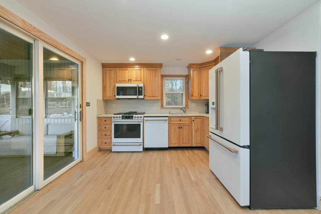 18 Alpena Ave