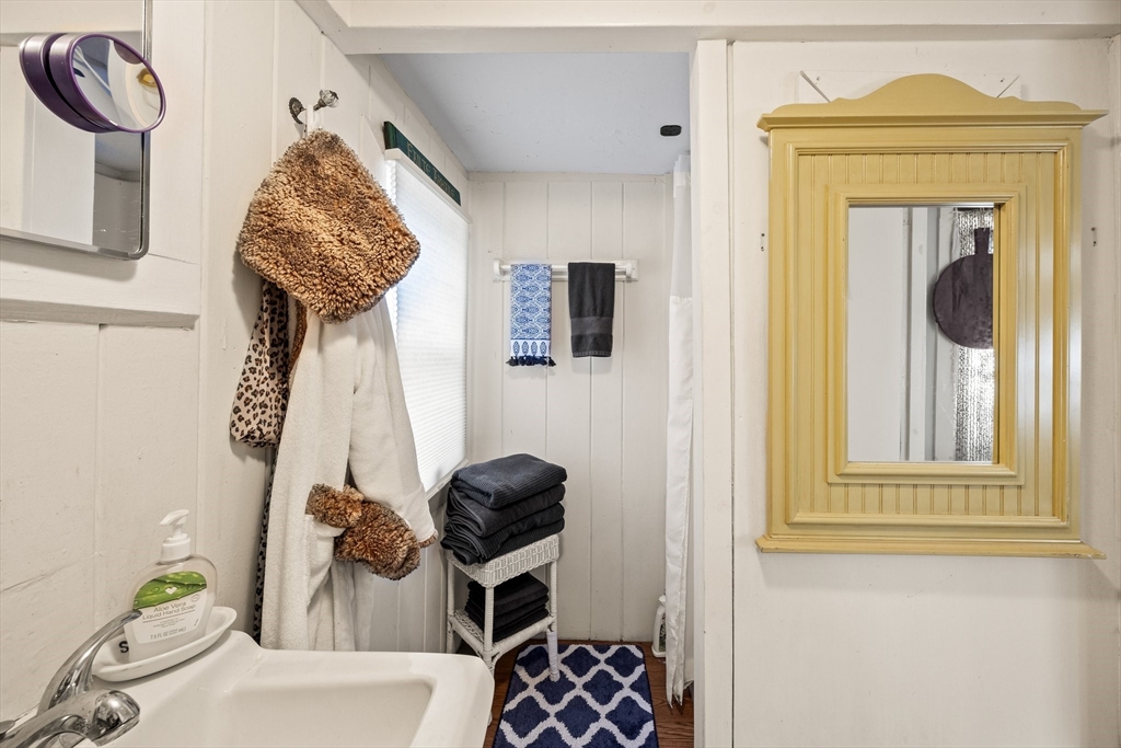 427 Main St # 427
