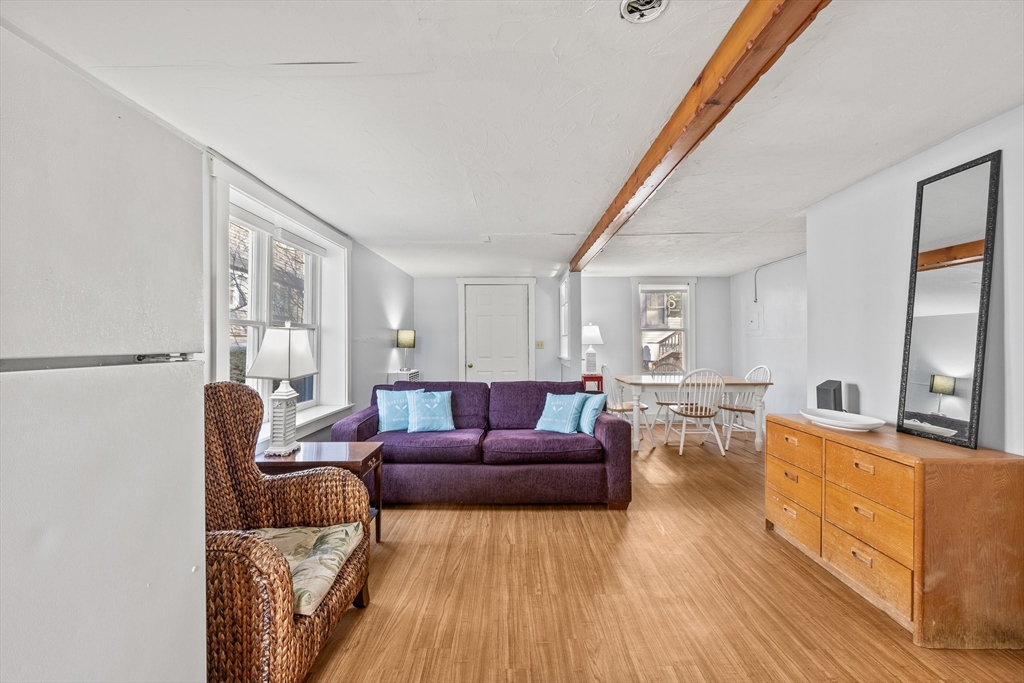 435 Main St # 435