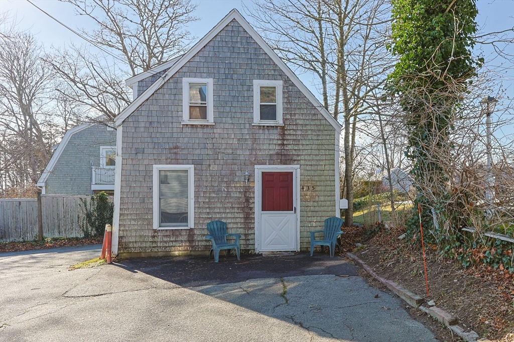 435 Main St # 435